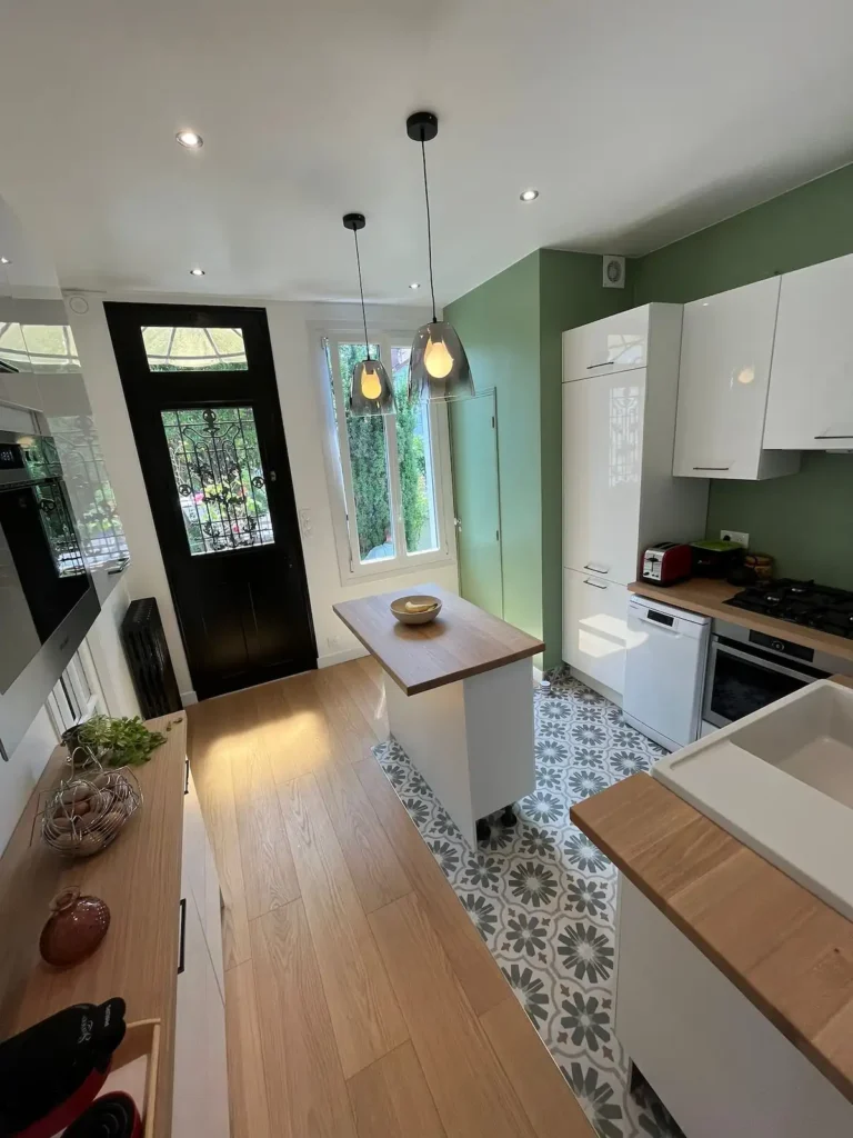 Rénovation intérieure cuisine ouverte, design et esthétique